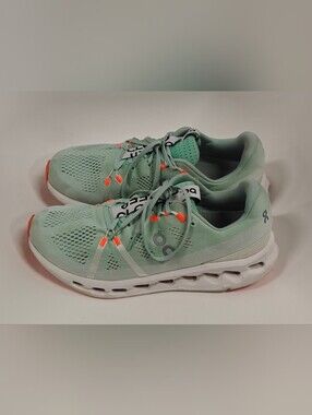 On Running Cloudsurfer Men’s Size 11 Creek White Running Shoes
